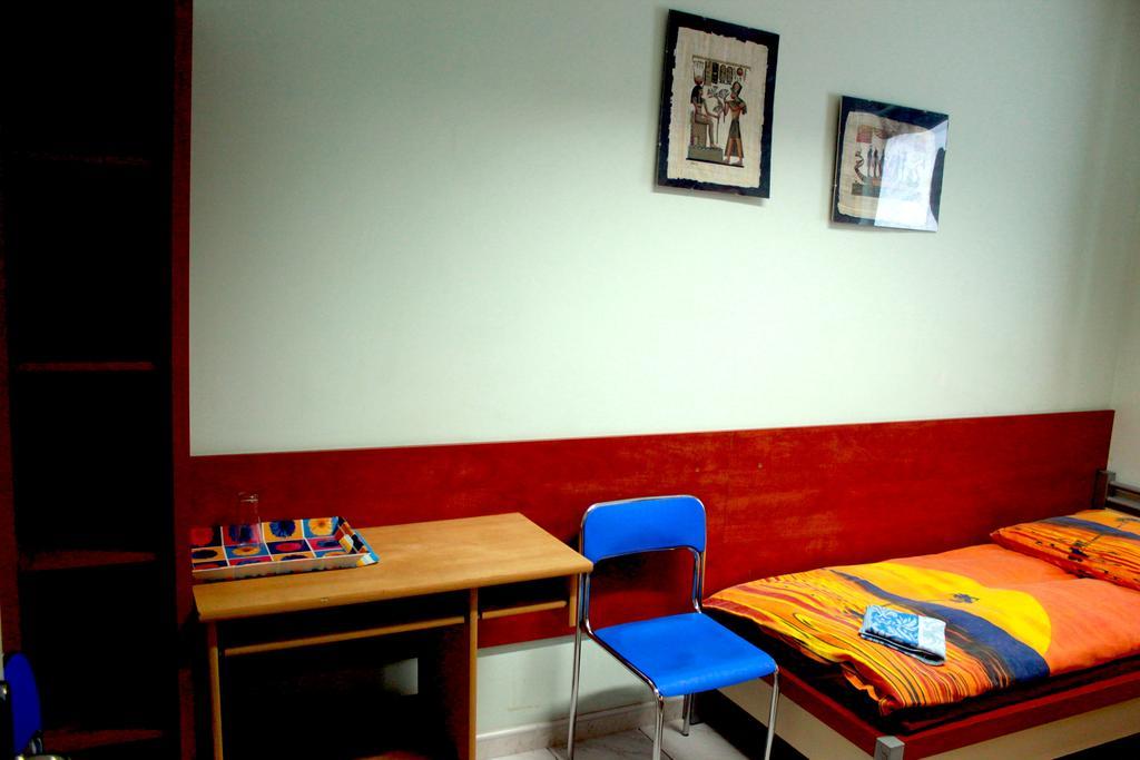Adeo Hostel Белосток Экстерьер фото