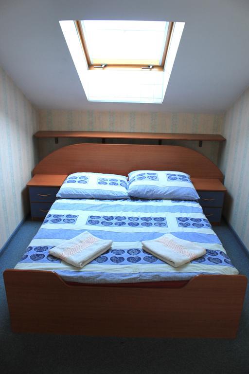 Adeo Hostel Белосток Экстерьер фото